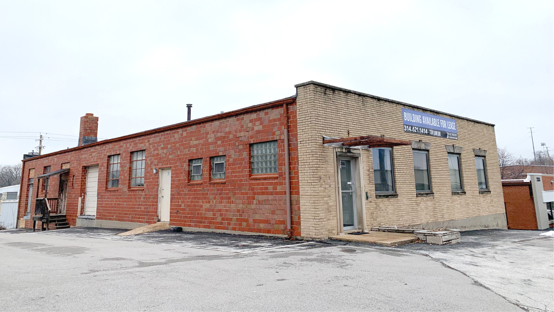 Arch Apparel Building.png